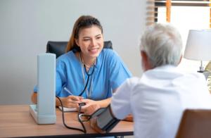 annual comprehensive health check, preventive health examination, medical checkup process, health screening clinic